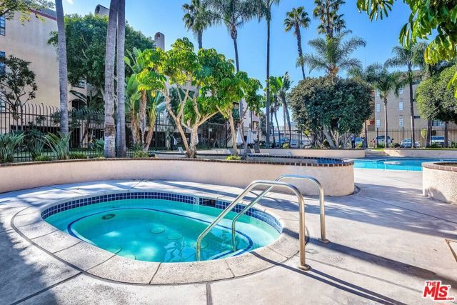 941 W Carson Street 103, Torrance, CA 90502