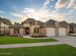 304 Kelsea Drive, Broussard, LA 70518