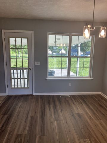 4010 Fleetwood Dr, Westmoreland, TN 37186