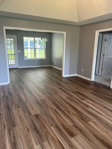 4010 Fleetwood Dr, Westmoreland, TN 37186