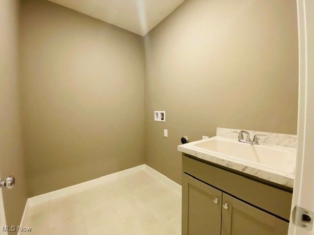 4316 Literary Lane, Willoughby, OH 44094