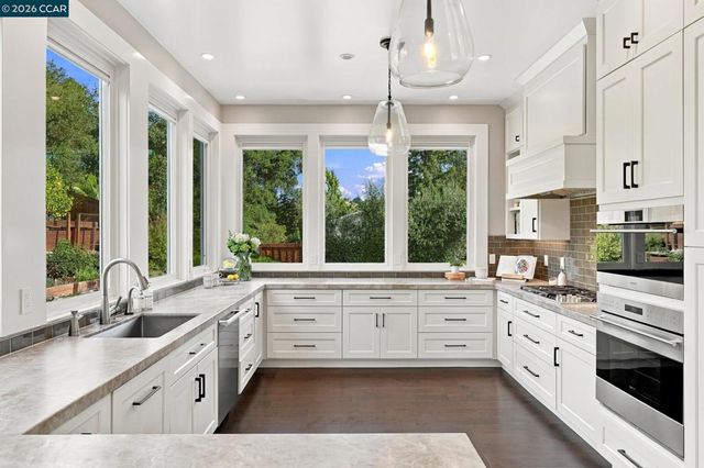180 High Eagle Rd, Alamo, CA 94507