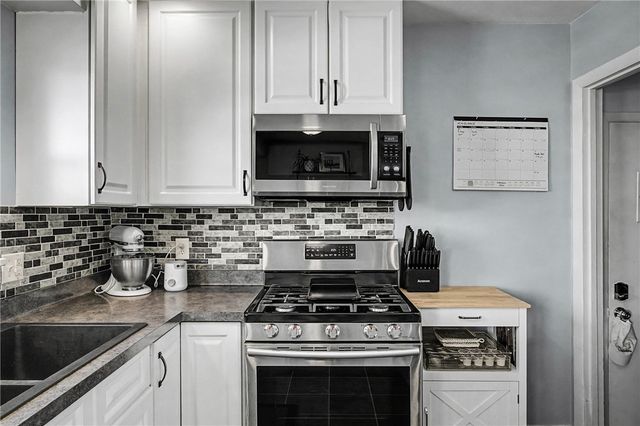 36 Gatewood Avenue, Gates, NY 14624