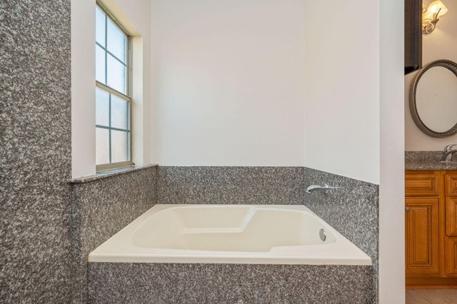 4627 Hermosa Road, Crestview, FL 32539