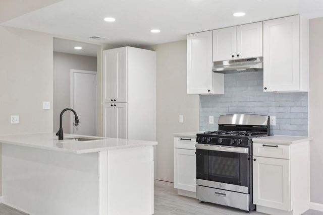 9604 Crown Ridge DR, Austin, TX 78753