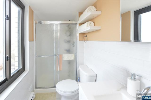 125 Prospect Avenue 10C, Hackensack, NJ 07601