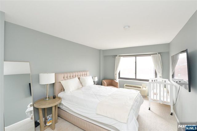 125 Prospect Avenue 10C, Hackensack, NJ 07601