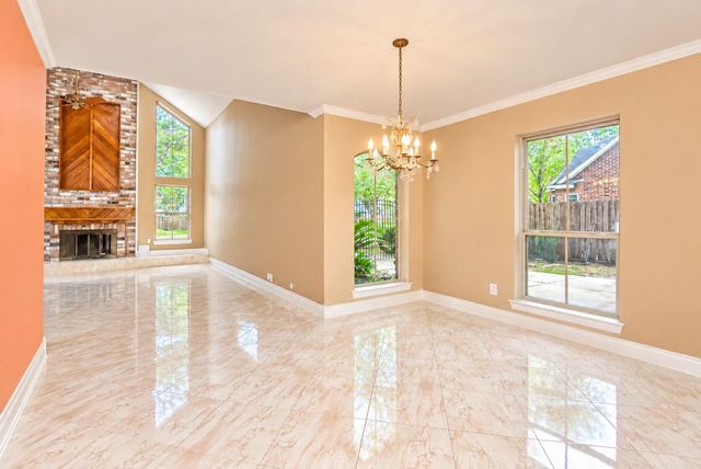 16034 Crawford Street, Jersey Village, TX 77040