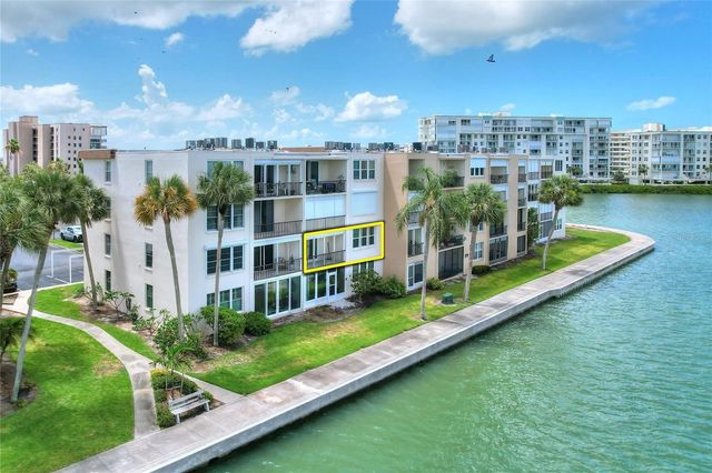 7920 SUN ISLAND DRIVE S 202, South Pasadena, FL 33707