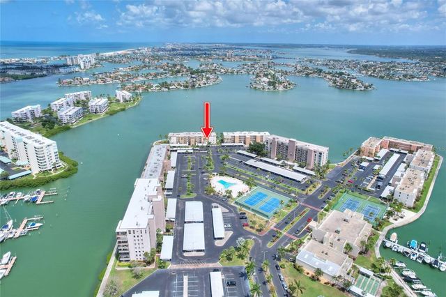 7920 SUN ISLAND DRIVE S 202, South Pasadena, FL 33707