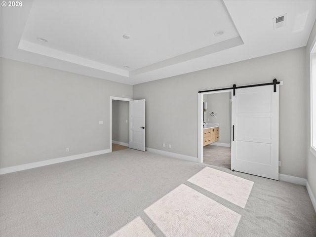 3664 Nw LANA Pl, Portland, OR 97229