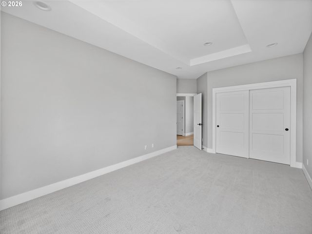 3664 Nw LANA Pl, Portland, OR 97229