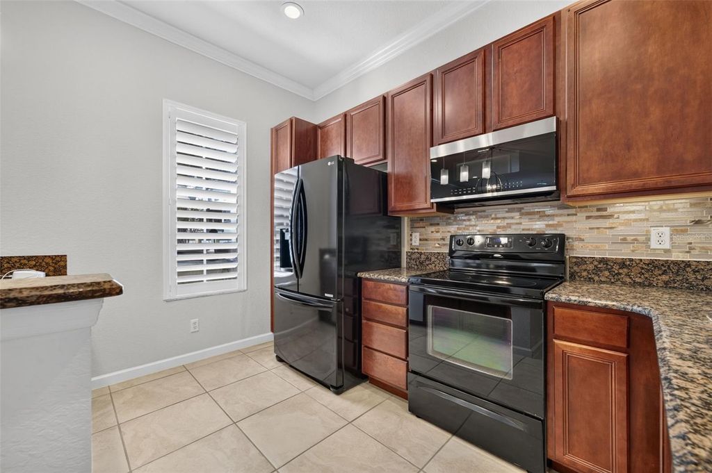 Image 9 of property listing at 4407 ETHAN LANE 29-101, Orlando, FL 32814