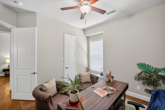 9005 Washington Lane, Argyle, TX 76226