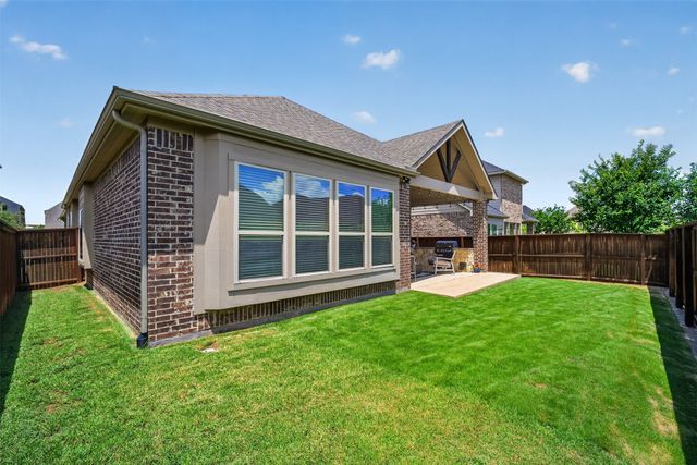 9005 Washington Lane, Argyle, TX 76226