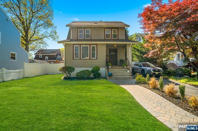174 Morris Avenue, Englewood, NJ 07631