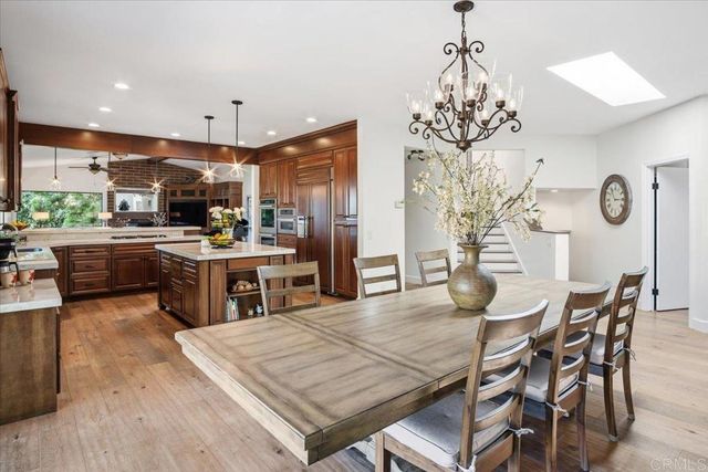 734 Avocado Ct, Del Mar, CA 92014