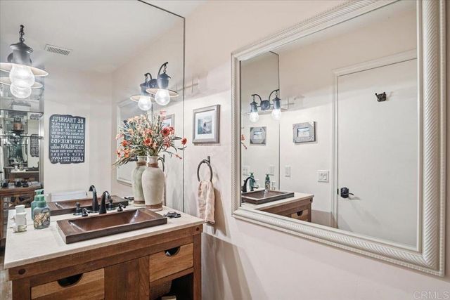 734 Avocado Ct, Del Mar, CA 92014