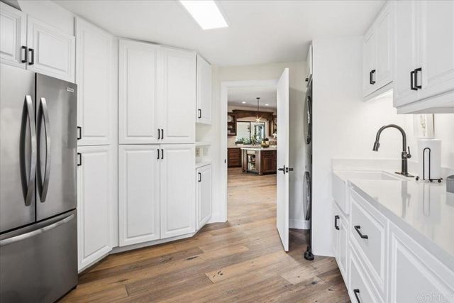 734 Avocado Ct, Del Mar, CA 92014