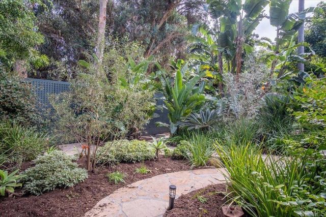 734 Avocado Ct, Del Mar, CA 92014