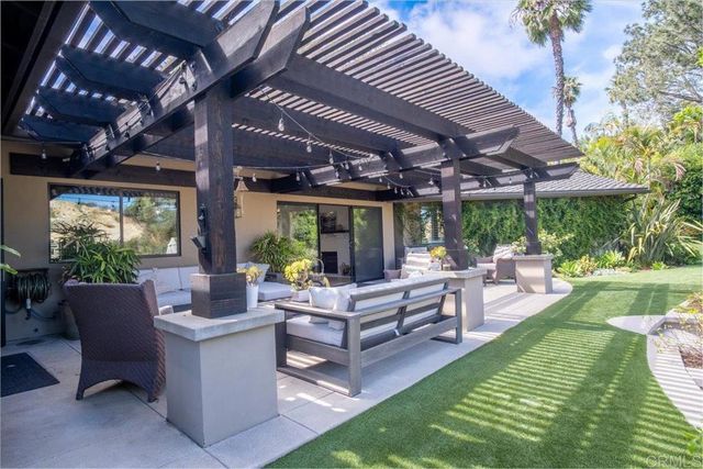 734 Avocado Ct, Del Mar, CA 92014