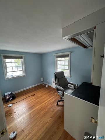 18 Lawler Road, West Hartford, CT 06117