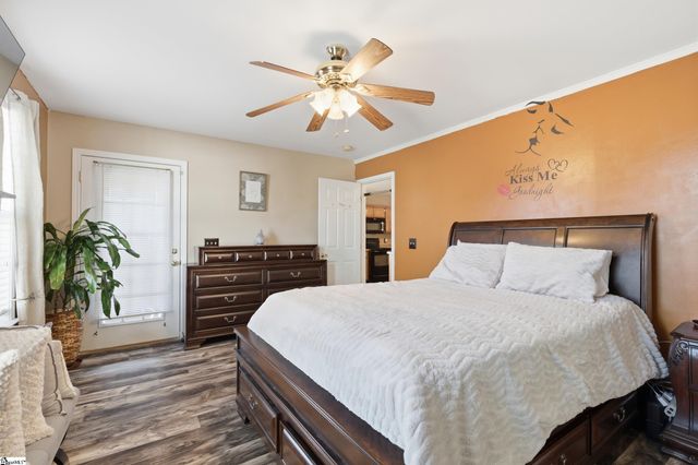 209 Alice Avenue, Greenville, SC 29611