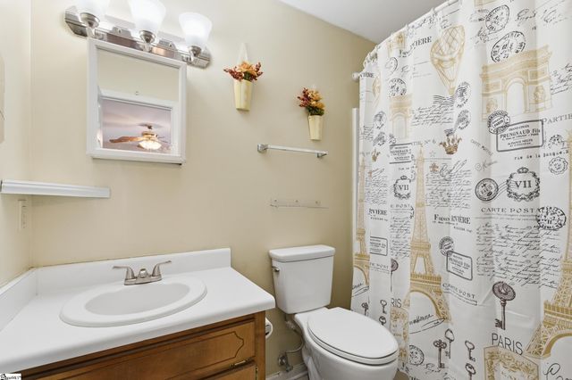 209 Alice Avenue, Greenville, SC 29611