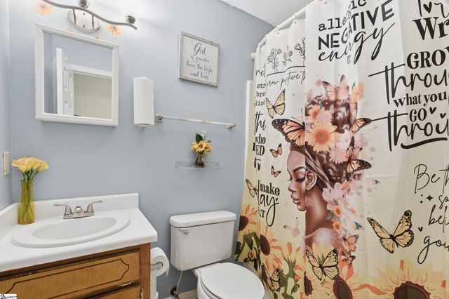 209 Alice Avenue, Greenville, SC 29611