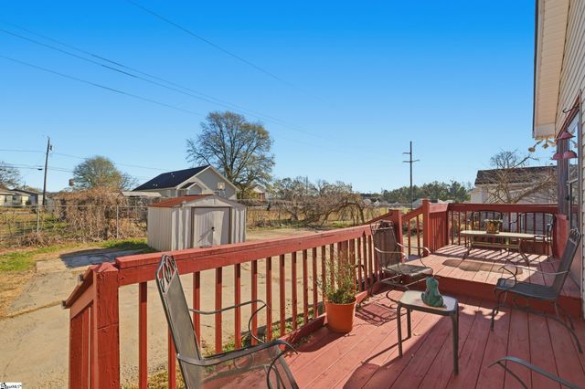 209 Alice Avenue, Greenville, SC 29611