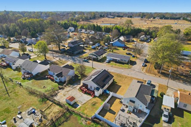 209 Alice Avenue, Greenville, SC 29611