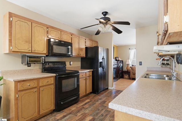 209 Alice Avenue, Greenville, SC 29611