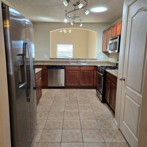 6912 Vista Del Sol Drive NW, Albuquerque, NM 87120