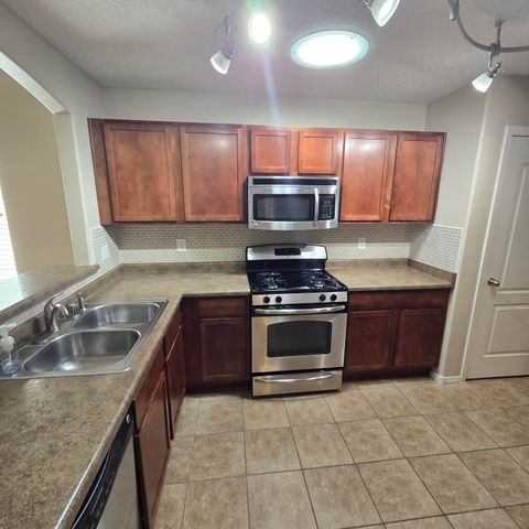 6912 Vista Del Sol Drive NW, Albuquerque, NM 87120