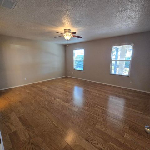 6912 Vista Del Sol Drive NW, Albuquerque, NM 87120