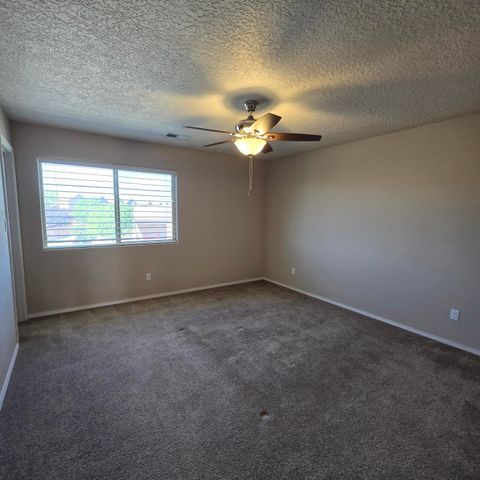 6912 Vista Del Sol Drive NW, Albuquerque, NM 87120