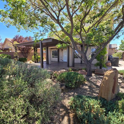6912 Vista Del Sol Drive NW, Albuquerque, NM 87120