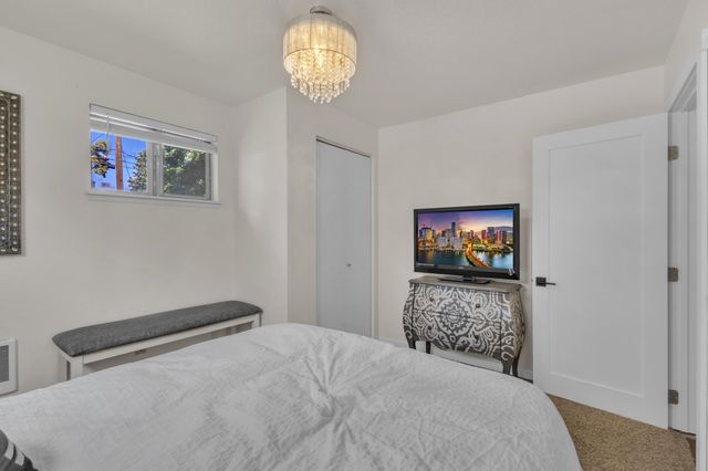 304 N 4th St, Cheney, WA 99004