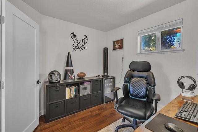 304 N 4th St, Cheney, WA 99004