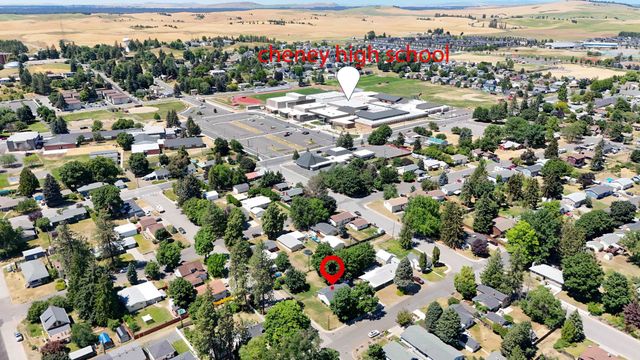 304 N 4th St, Cheney, WA 99004