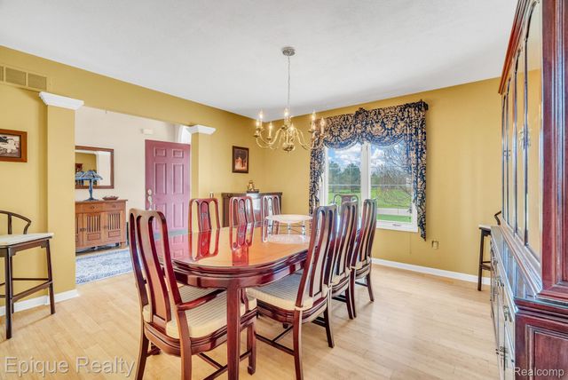 9493 Aspen View Drive, Grand Blanc Charter Township, MI 48439