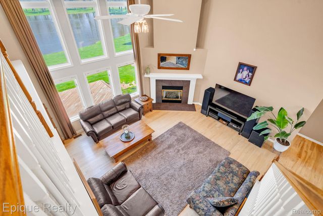 9493 Aspen View Drive, Grand Blanc Charter Township, MI 48439