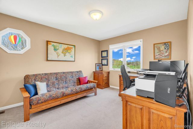 9493 Aspen View Drive, Grand Blanc Charter Township, MI 48439