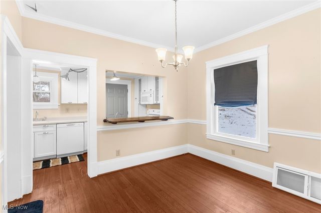 5910 Chestnut Ridge Road, Hubbard, OH 44425