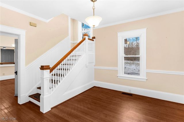 5910 Chestnut Ridge Road, Hubbard, OH 44425