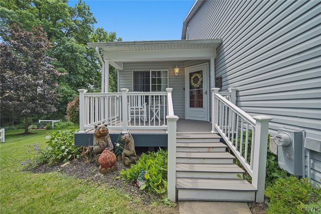 3628 Black Brant Drive, Clay, NY 13090