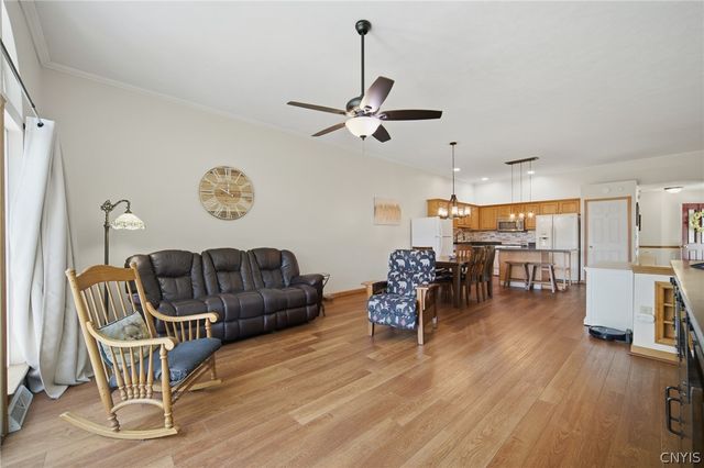 3628 Black Brant Drive, Clay, NY 13090