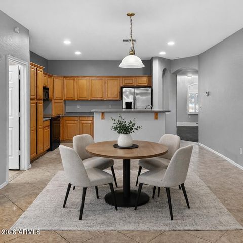 2421 W ELLIS Street, Phoenix, AZ 85041