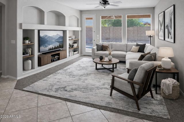 2421 W ELLIS Street, Phoenix, AZ 85041