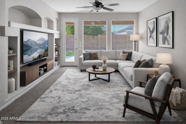 2421 W ELLIS Street, Phoenix, AZ 85041